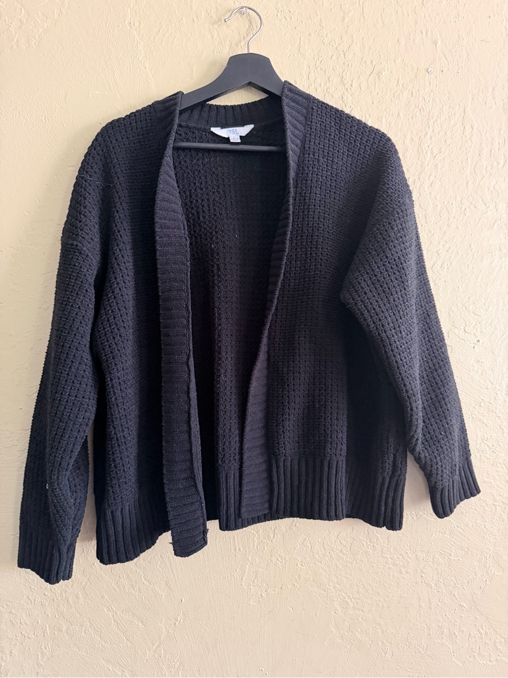 Time and Tru Black Open-Front Knit Cardigan